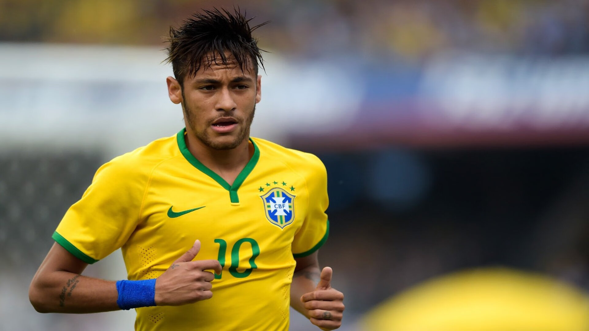 逆袭豪门梦：那些从不被看好的球队逆转成功的故事，关于豪门逆袭的小说推荐